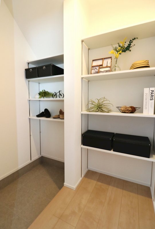 新築戸建　ルルーディア中庄③１号棟 現地写真（玄関）