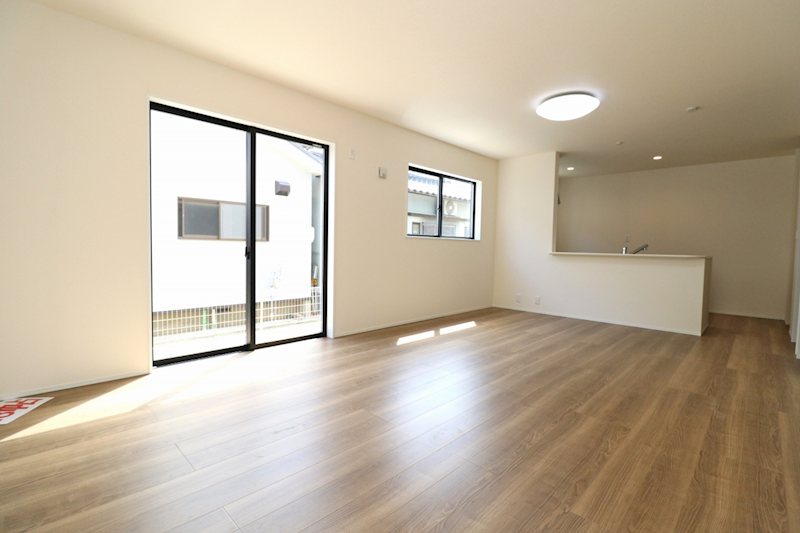 リーブルガーデン岡山市南区並木町第2【全2棟】1号棟 内観写真（リビング）