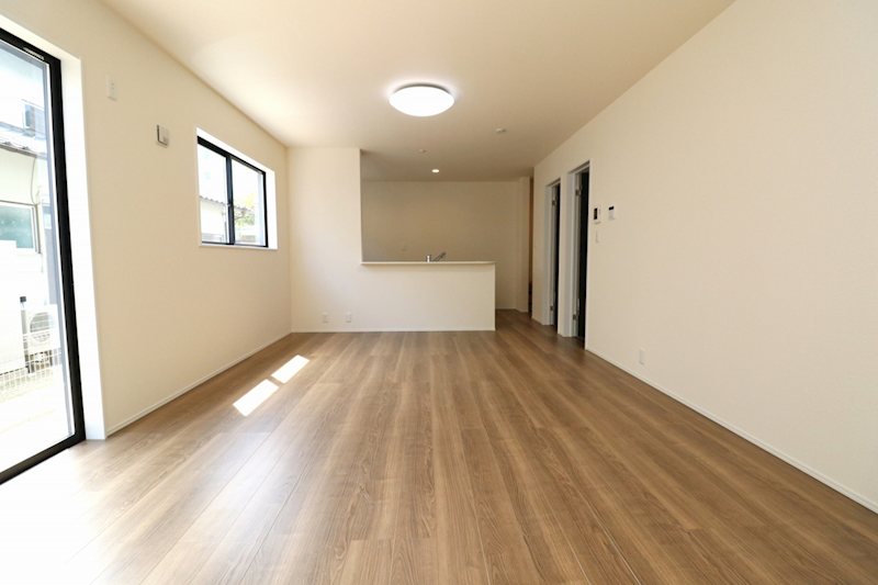 リーブルガーデン岡山市南区並木町第2【全2棟】1号棟 内観写真（リビング）