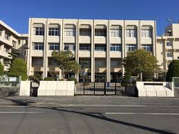 リーブルガーデン岡山市南区並木町第2【全2棟】1号棟 中学校