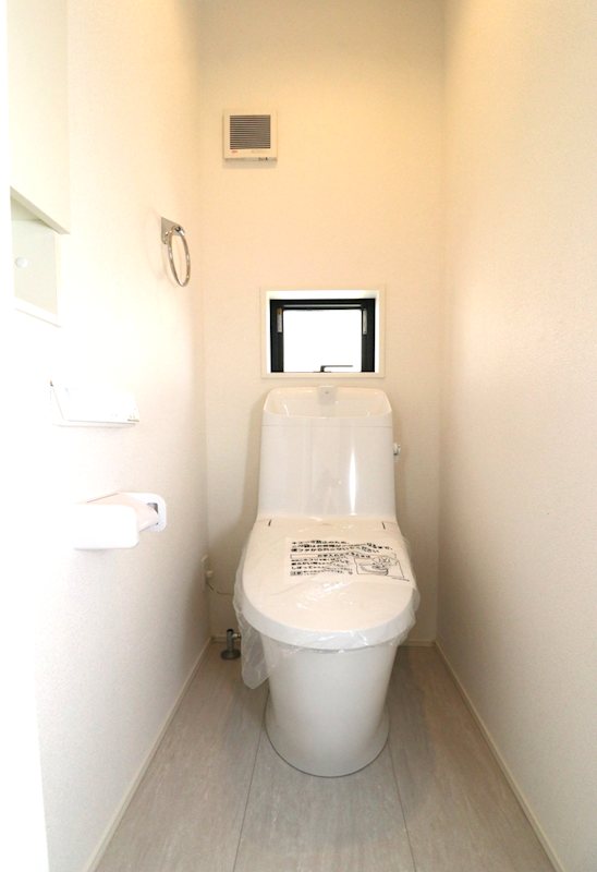 新築戸建　グラファーレ倉敷市中庄団地≪全３棟≫１号棟 内観写真（トイレ）