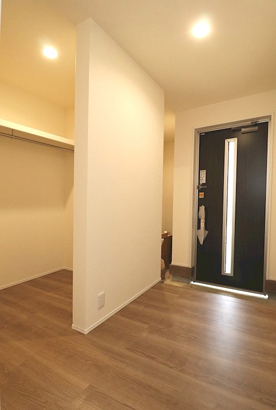 新築戸建　リーブルガーデン倉敷中庄第15≪全１棟≫　平屋 現地写真（玄関）