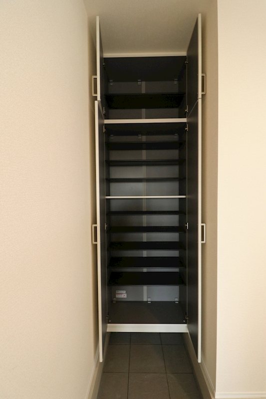 リーブルガーデン倉敷中畝2丁目第4≪全4棟≫4号棟　新築戸建 現地写真（玄関）