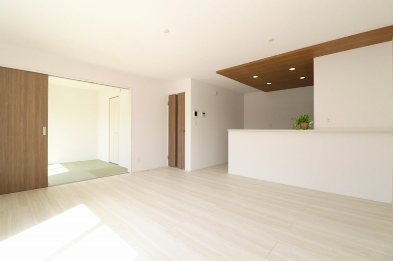 新築戸建　グラファーレ倉敷市中庄団地≪全３棟≫2号棟  内観写真（リビング）