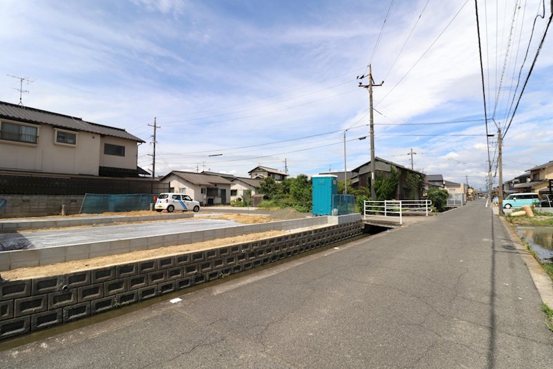 長期優良住宅　グラファーレ茶屋町３期【全２棟】１号棟 現地写真（前面道路含む現地写真）