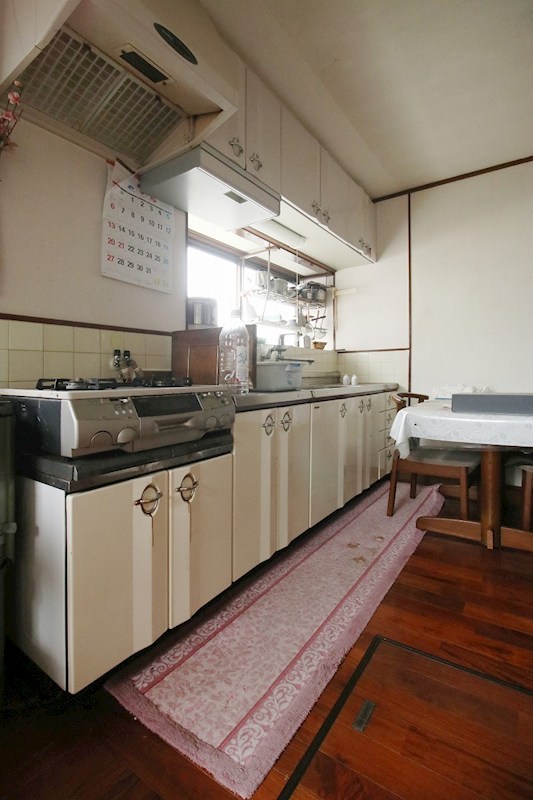 総社市北溝手　中古住宅 内観写真（キッチン）