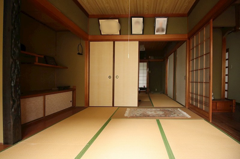 総社市北溝手　中古住宅 内観写真（リビング以外の居室）