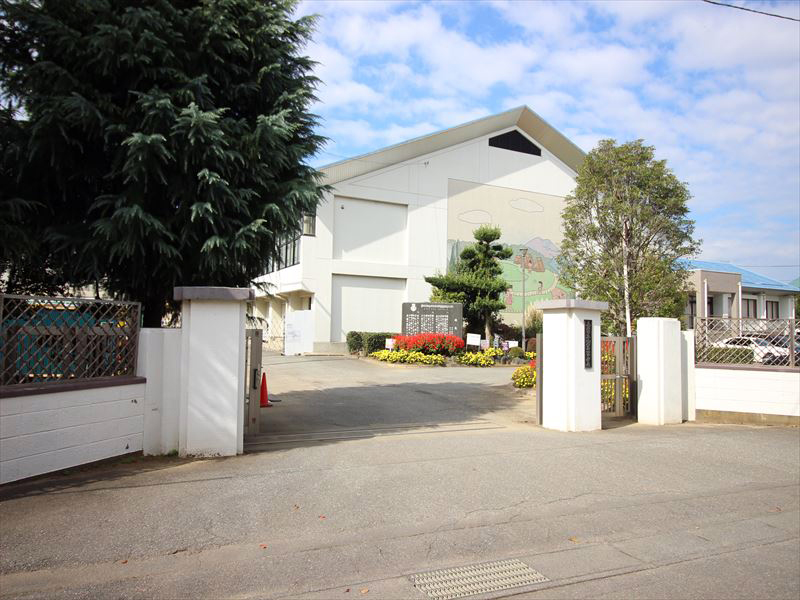土浦市上高津 中学校