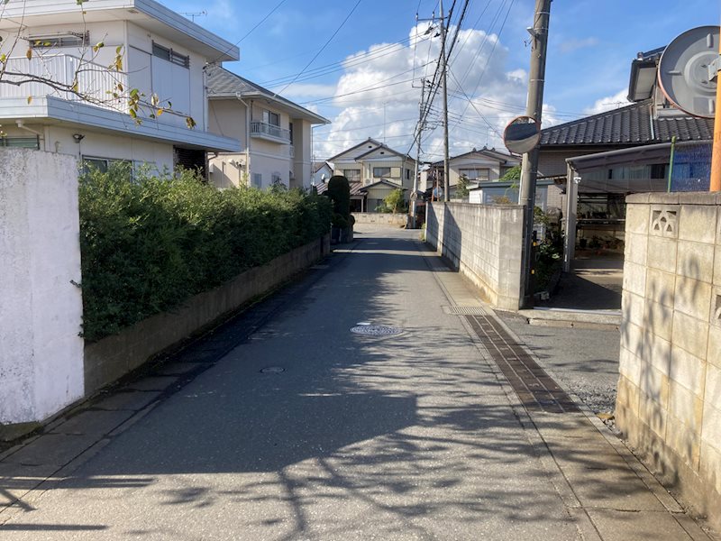 土浦市北荒川沖町　土地 現地写真（前面道路含む現地写真）