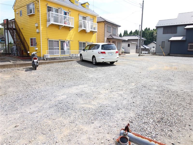 池の台コーポ 現地写真（駐車場）