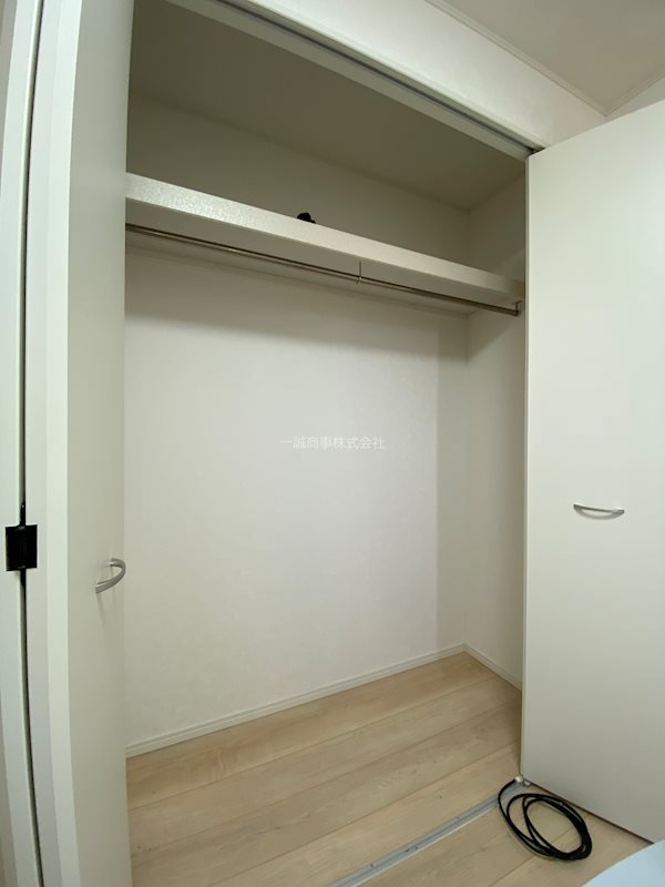 美浦村布佐中古住宅 内観写真（収納）