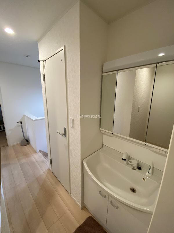 美浦村布佐中古住宅 内観写真（洗面台・洗面所）