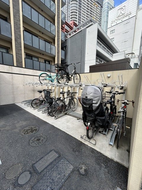 オープンレジデンシア麻布六本木 共用部写真（駐車場）