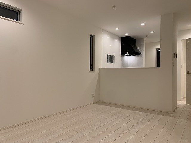 埼玉県川口市西川口２丁目15 3 内観写真（リビング）