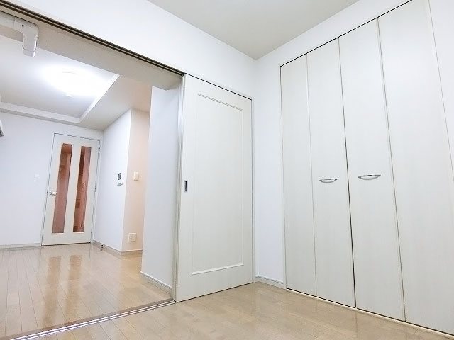 レックス赤坂レジデンス 内観写真（リビング以外の居室）