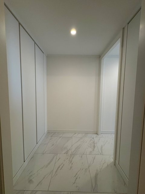 グラングリーン大坂 THE NORTH RESIDENCE 現地写真（玄関）