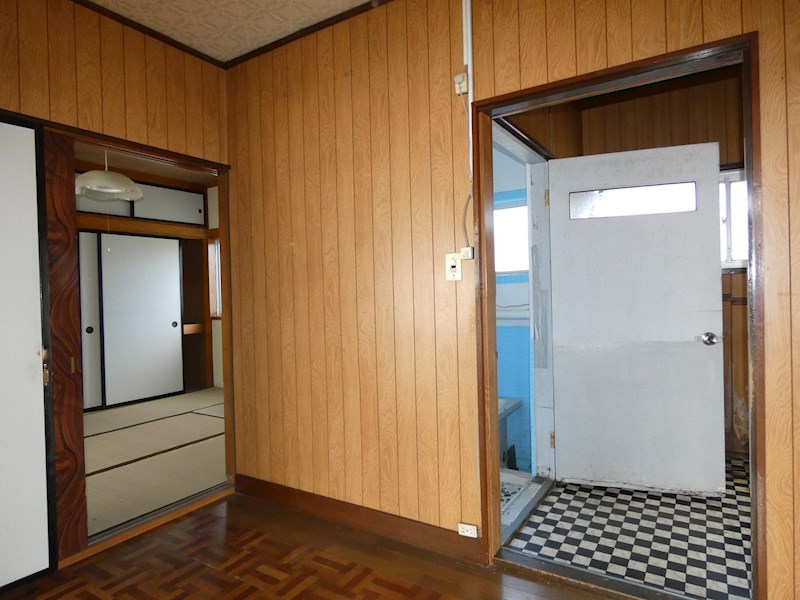 1213　八戸市大字妙字水上　中古住宅 内観写真（その他）