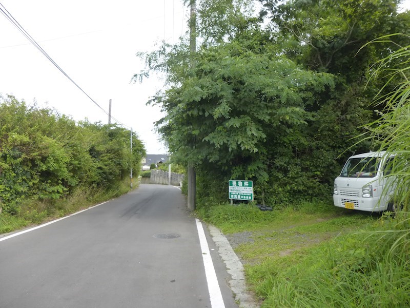 2136　八戸市大字鮫町字古馬屋　土地 現地写真（前面道路含む現地写真）