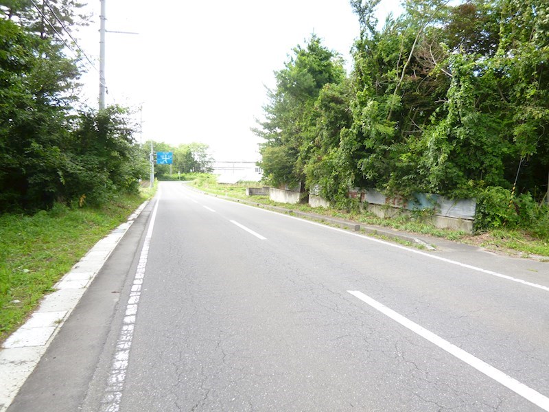 2276　三戸郡階上町大字角柄折字蝙蝠　　土地 現地写真（前面道路含む現地写真）