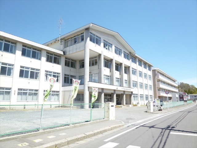 2534　八戸市日計2丁目　土地 小学校