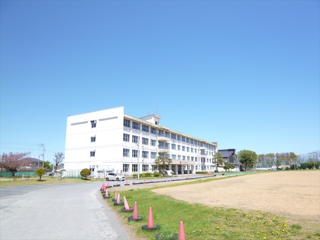 2534　八戸市日計2丁目　土地 中学校