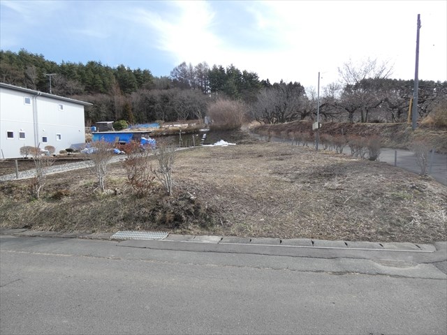 2558　三戸郡南部町埖渡東あかね　土地 現地写真