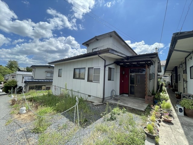 5525　八戸市大字沢里字休場　中古住宅 現地写真