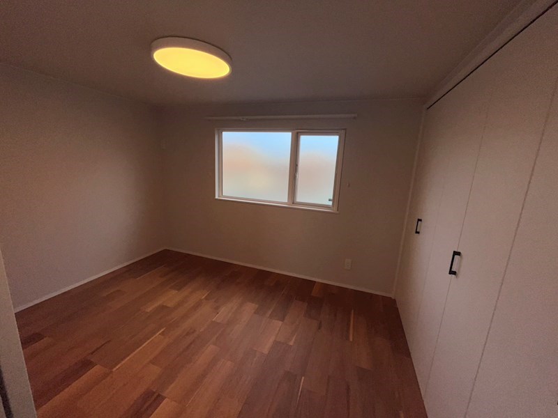 5556　八戸市大久保字下大久保DC・B棟　建売住宅 内観写真（リビング以外の居室）