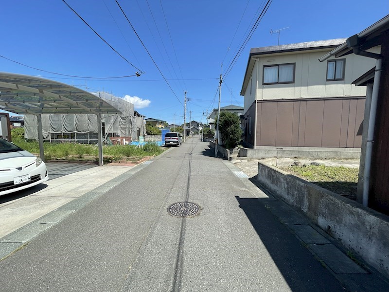 2573　八戸市多賀台2丁目　土地※ただ今商談中です 現地写真（前面道路含む現地写真）