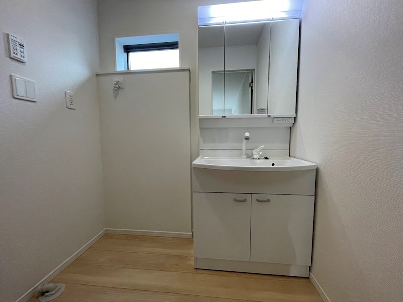 5598　クレイドルガーデン八戸市江陽第8　新築分譲住宅　3号棟 内観写真（洗面台・洗面所）