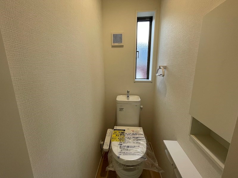 5598　クレイドルガーデン八戸市江陽第8　新築分譲住宅　3号棟 内観写真（トイレ）
