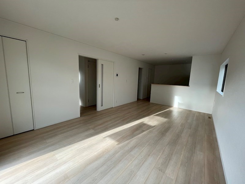 5599　クレイドルガーデン八戸市江陽第8　新築分譲住宅　4号棟 内観写真（リビング）