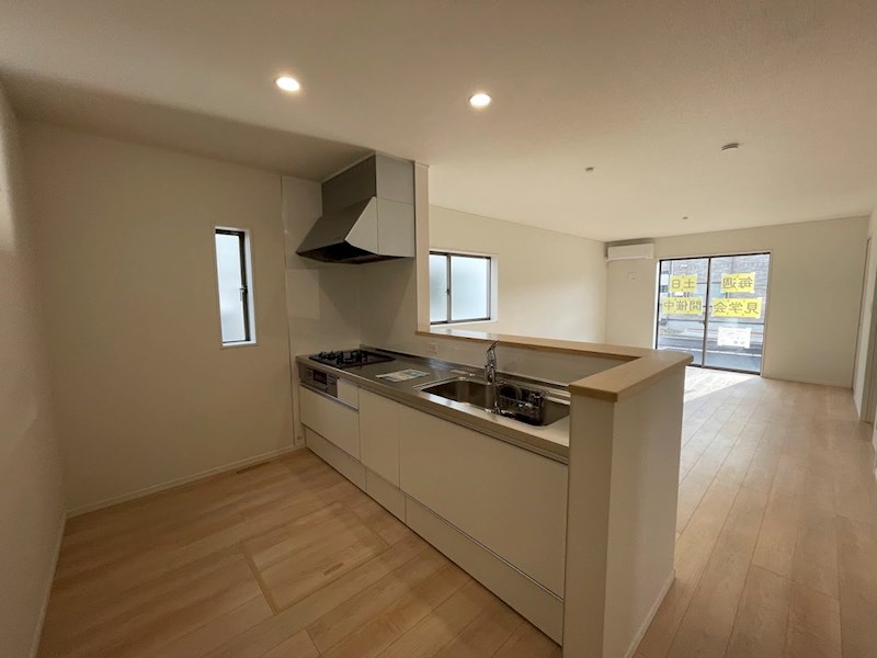 5599　クレイドルガーデン八戸市江陽第8　新築分譲住宅　4号棟 内観写真（キッチン）