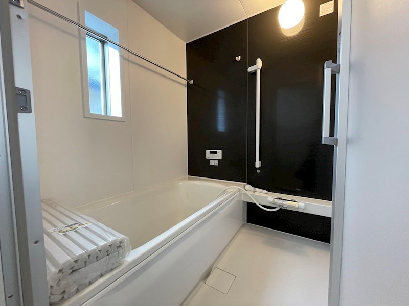 5599　クレイドルガーデン八戸市江陽第8　新築分譲住宅　4号棟 内観写真（浴室）