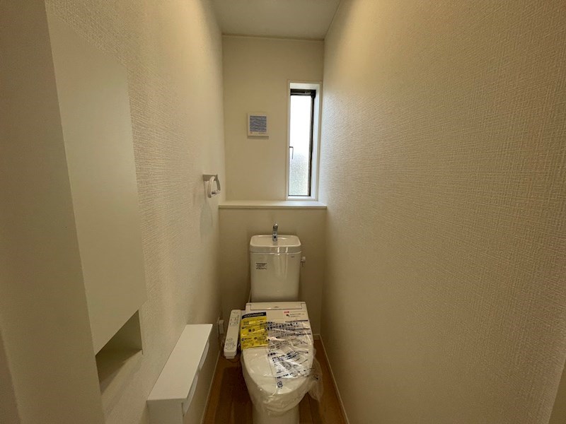 5599　クレイドルガーデン八戸市江陽第8　新築分譲住宅　4号棟 内観写真（トイレ）
