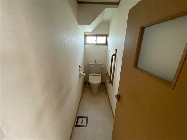 5604　八戸市鮫町忍町　中古住宅 内観写真（トイレ）