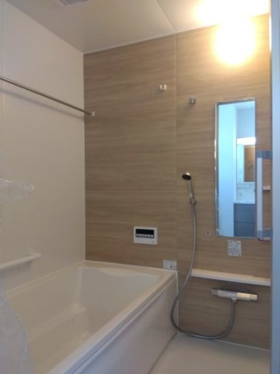 5610　三沢市南町3丁目・B棟　新築建売住宅  内観写真（浴室）