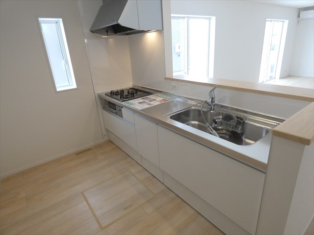 5632　クレイドルガーデン三沢市日の出第1　新築分譲住宅　4号棟※ただ今商談中です 内観写真（キッチン）