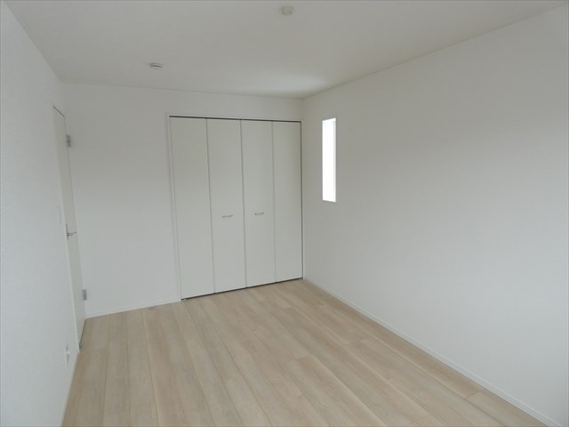 5632　クレイドルガーデン三沢市日の出第1　新築分譲住宅　4号棟※ただ今商談中です 内観写真（リビング以外の居室）