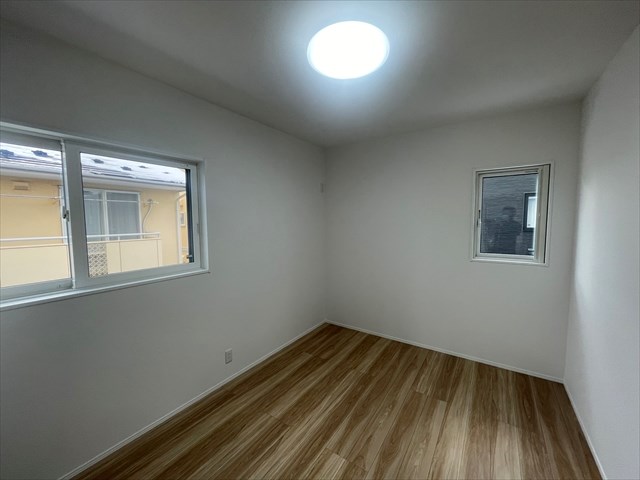 5640　タマタウン類家Ⅱ　1号棟　新築分譲住宅 内観写真（リビング以外の居室）