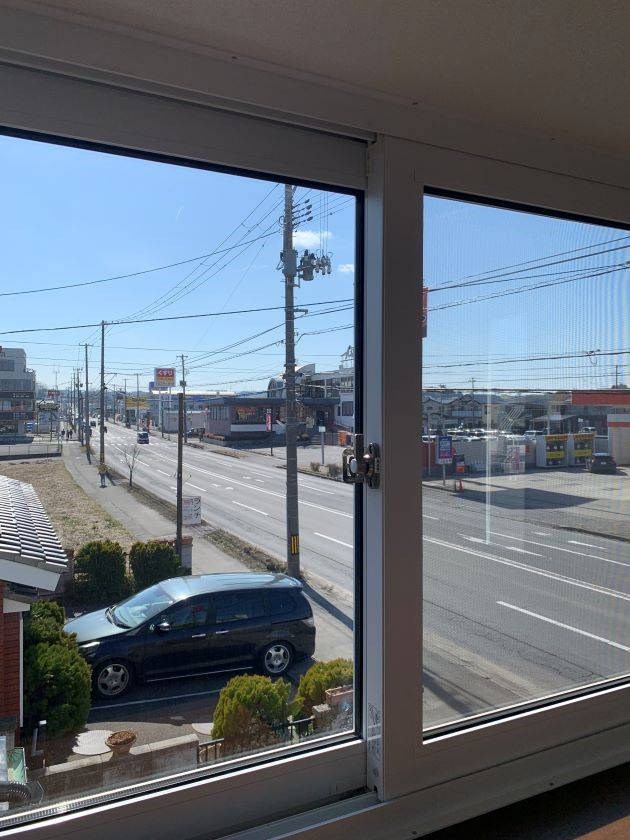 5649　八戸市類家5丁目　中古住宅 現地写真（前面道路含む現地写真）