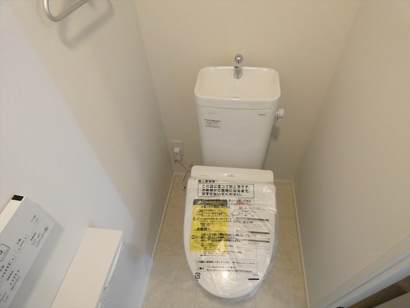 5670　八戸市長苗代三丁目DC・A棟 内観写真（トイレ）