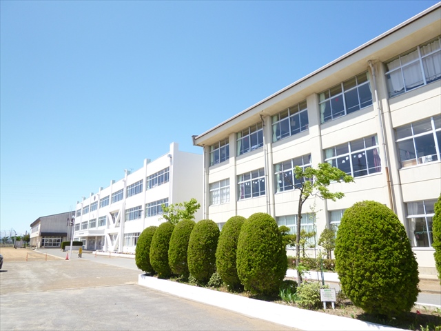 5671　八戸市長苗代三丁目DC・B棟 小学校