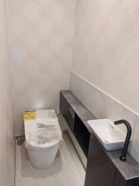 5674　八戸市長苗代内舟渡・B棟　建売住宅 内観写真（トイレ）
