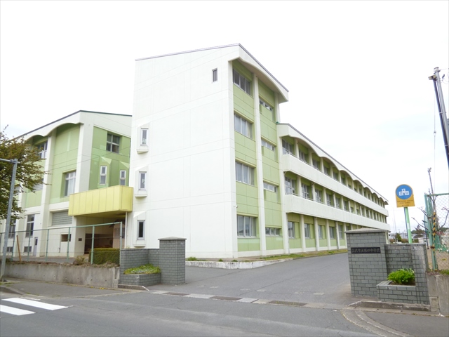 2621　三沢市堀口一丁目　土地　C区画 中学校