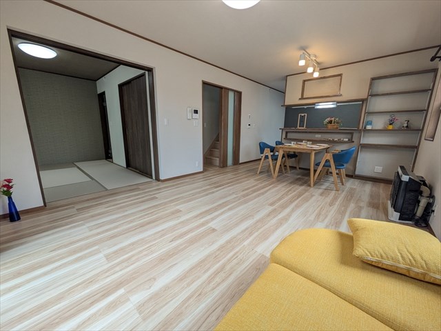 5692　ソーラータウン根城ヒルズNo.2　建売住宅 内観写真（リビング）