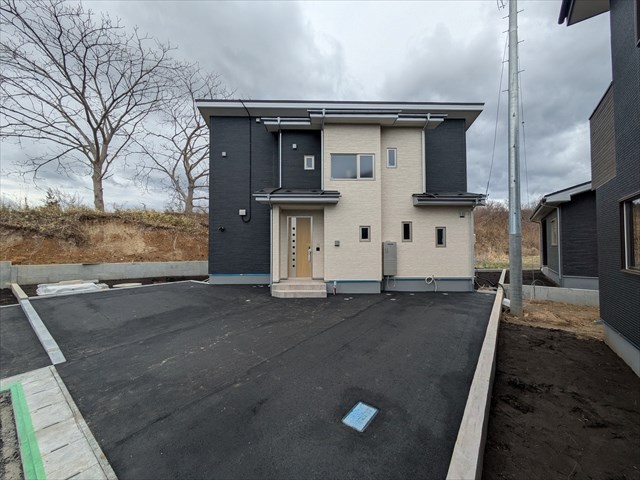 5693　ソーラータウン根城ヒルズNo.3　建売住宅 現地写真