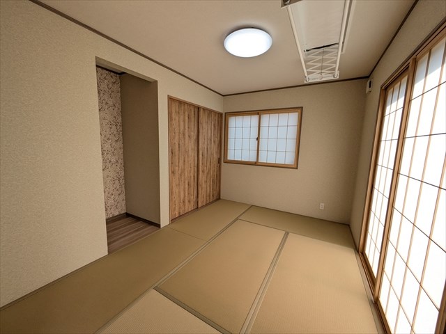 5693　ソーラータウン根城ヒルズNo.3　建売住宅 内観写真（リビング以外の居室）