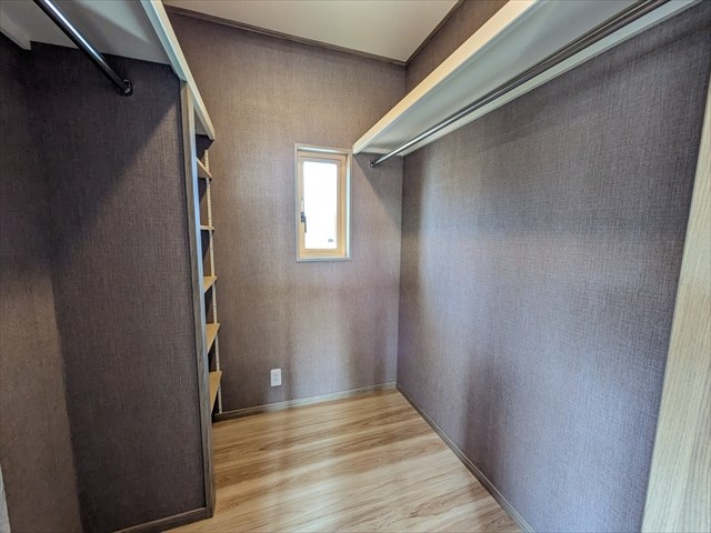 5693　ソーラータウン根城ヒルズNo.3　建売住宅 内観写真（収納）