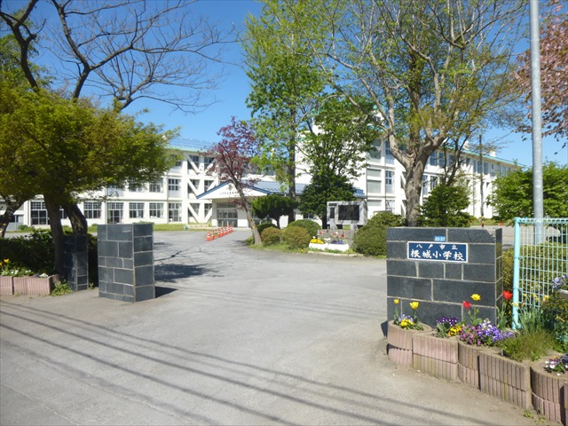 5693　ソーラータウン根城ヒルズNo.3　建売住宅 小学校
